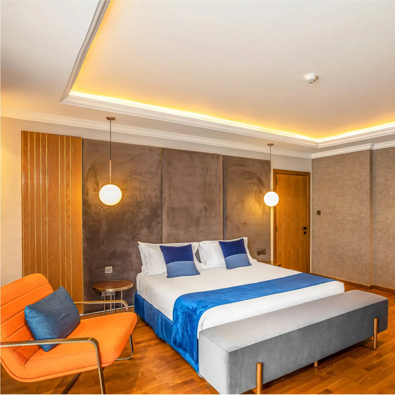 Presidential Suite - luxurious bedroom with premium bedding
